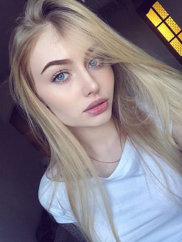Николь